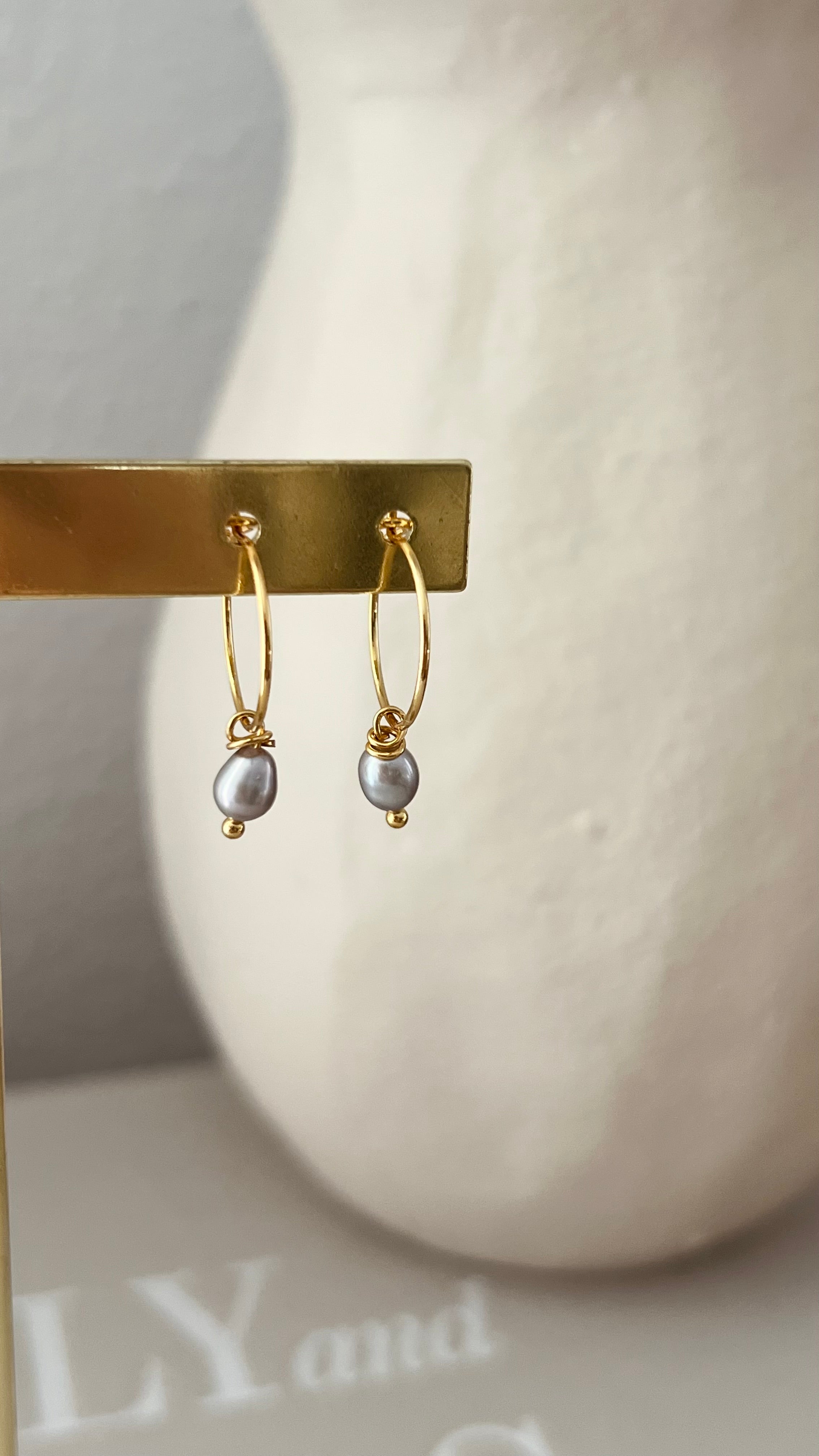 Boucles Louise grise